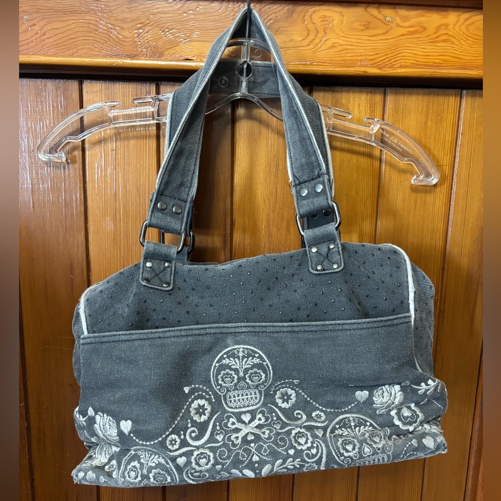 Aughts Loungefly Embroidered Sugarskull bag